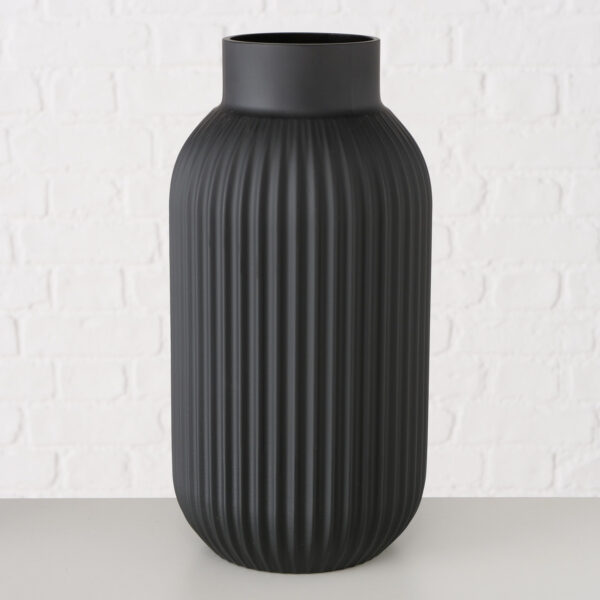 2568061 vase nordika